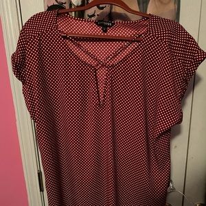 Womens Express Cap Sleeve V-neck